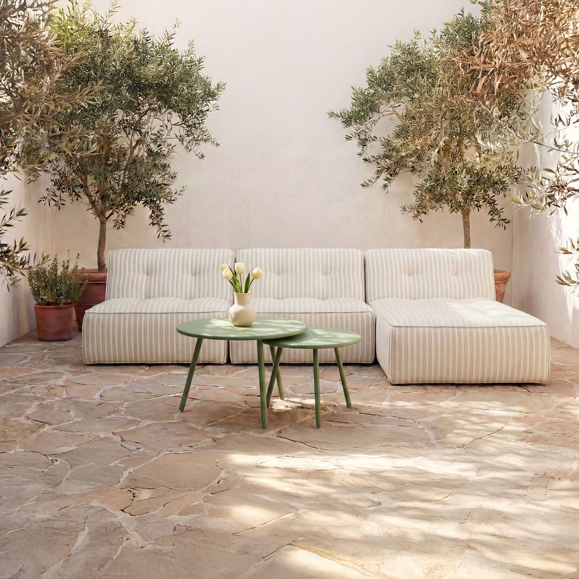 Kari – Outdoor Nesting Coffee Table – Green