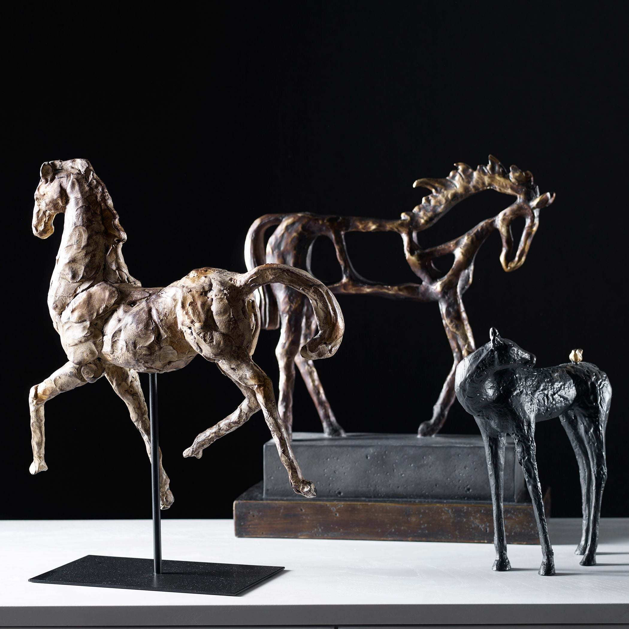 Hello Friend - Horse Sculpture - Black - Image 3