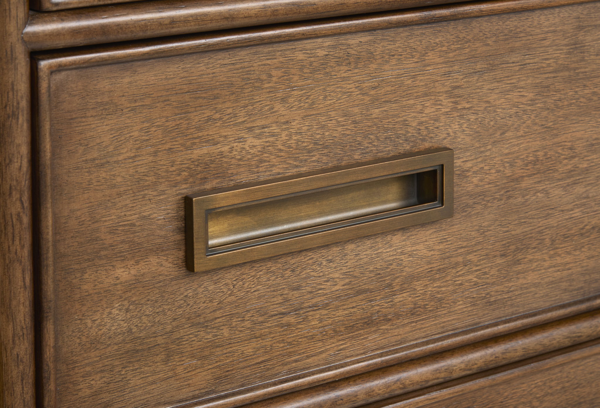 Ridgefield - Drawer Chest - Russet - Image 2