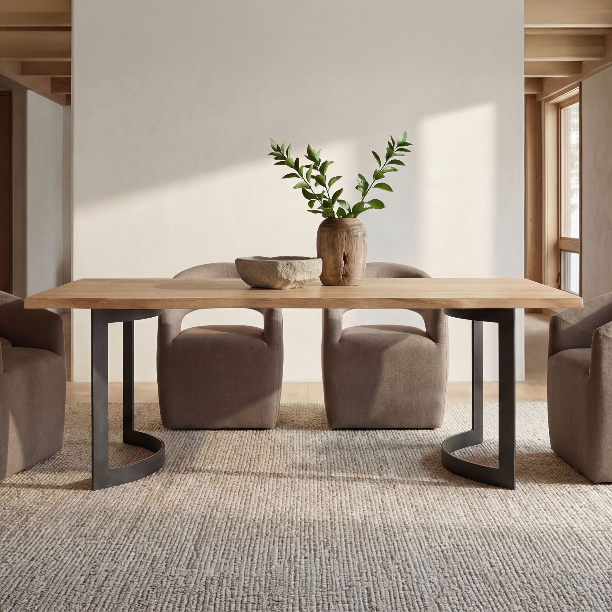 Bent – Dining Table Small – Oak / Natural