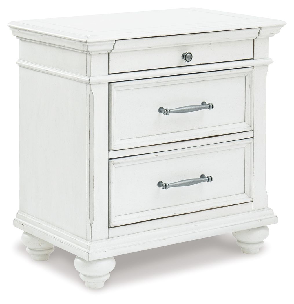 Kanwyn – Three Drawer Night Stand – Whitewash