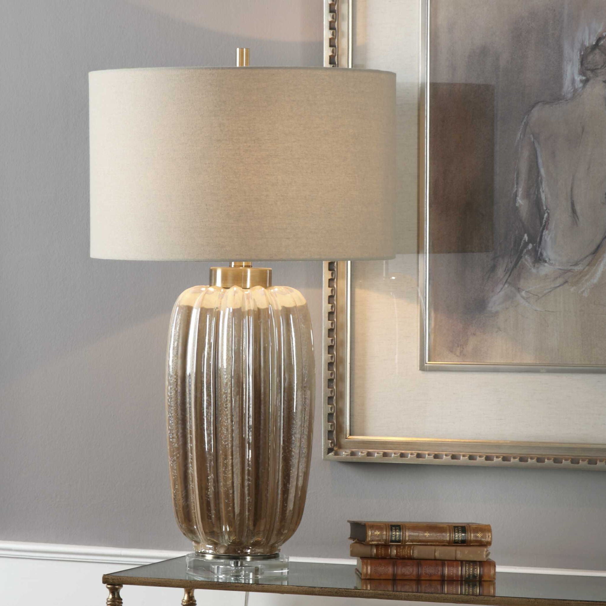 Gistova - Table Lamp - Gold - Image 3