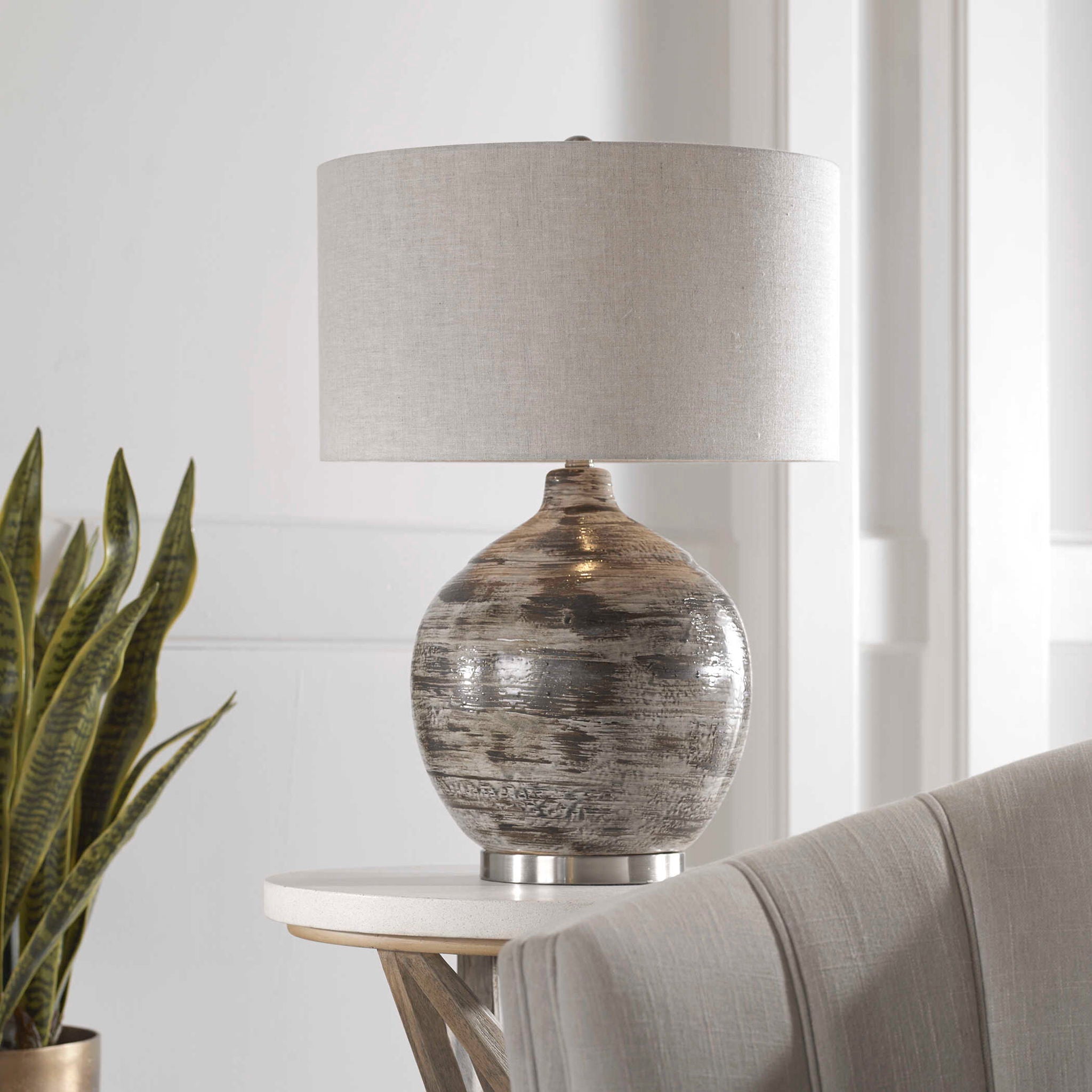 Tamula - Table Lamp - Distressed Ivory - Image 3