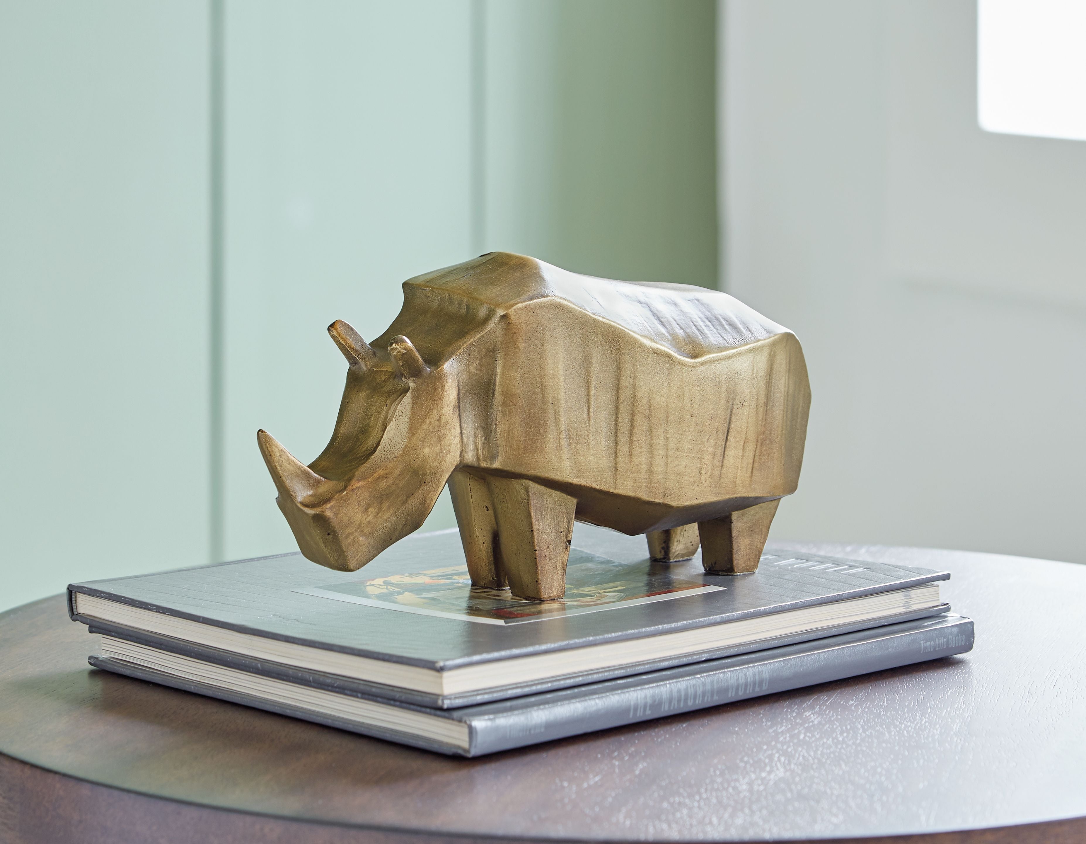 Gentwell - Sculpture - Antique Gold Finish - Image 3