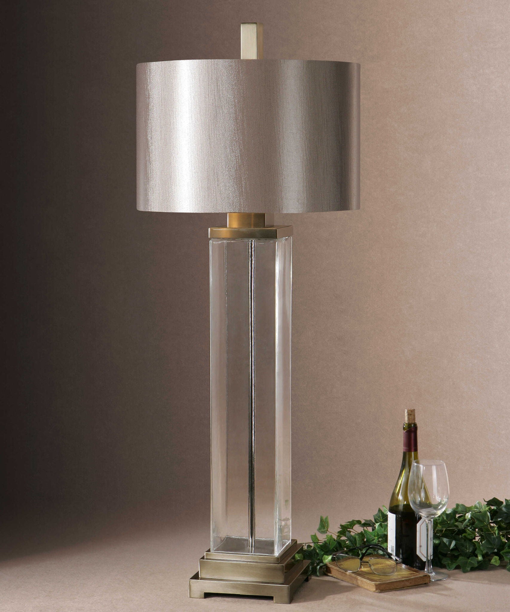 Drustan - Clear Glass Table Lamp - Pearl Silver - Image 2