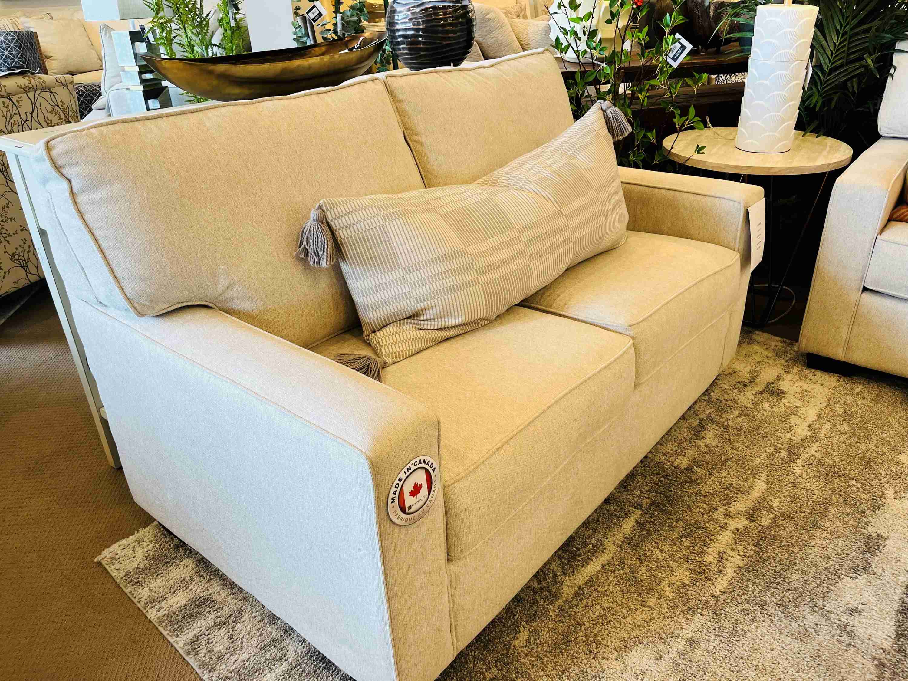 Tranquil Loveseat