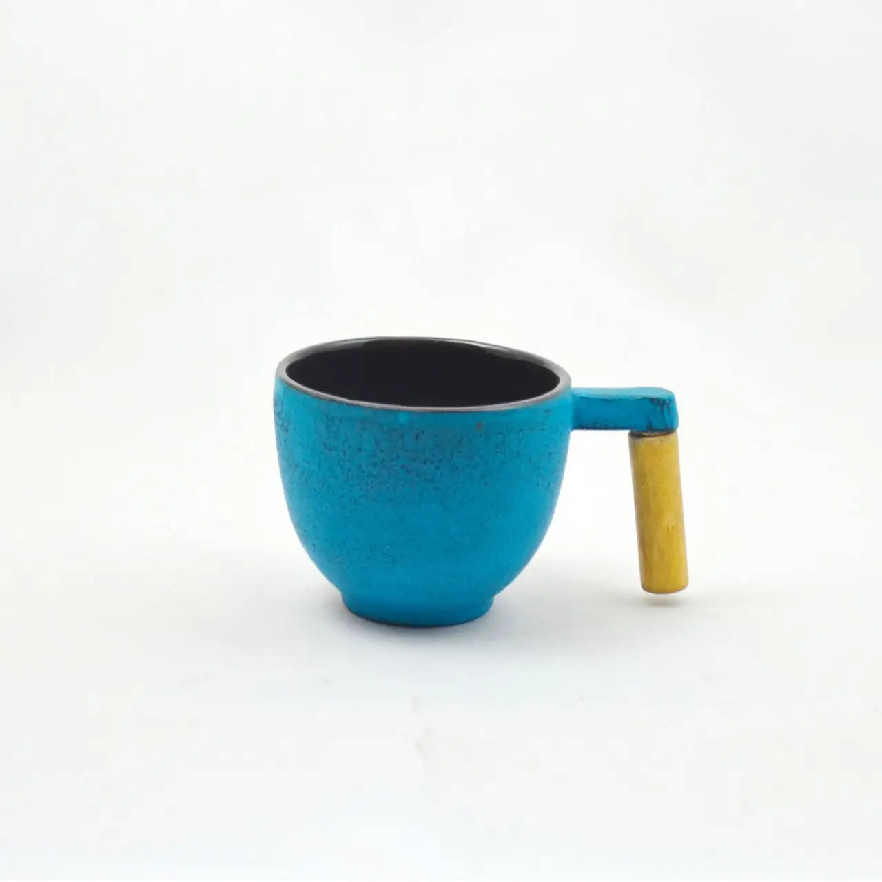 Teecup iron round wood light blue