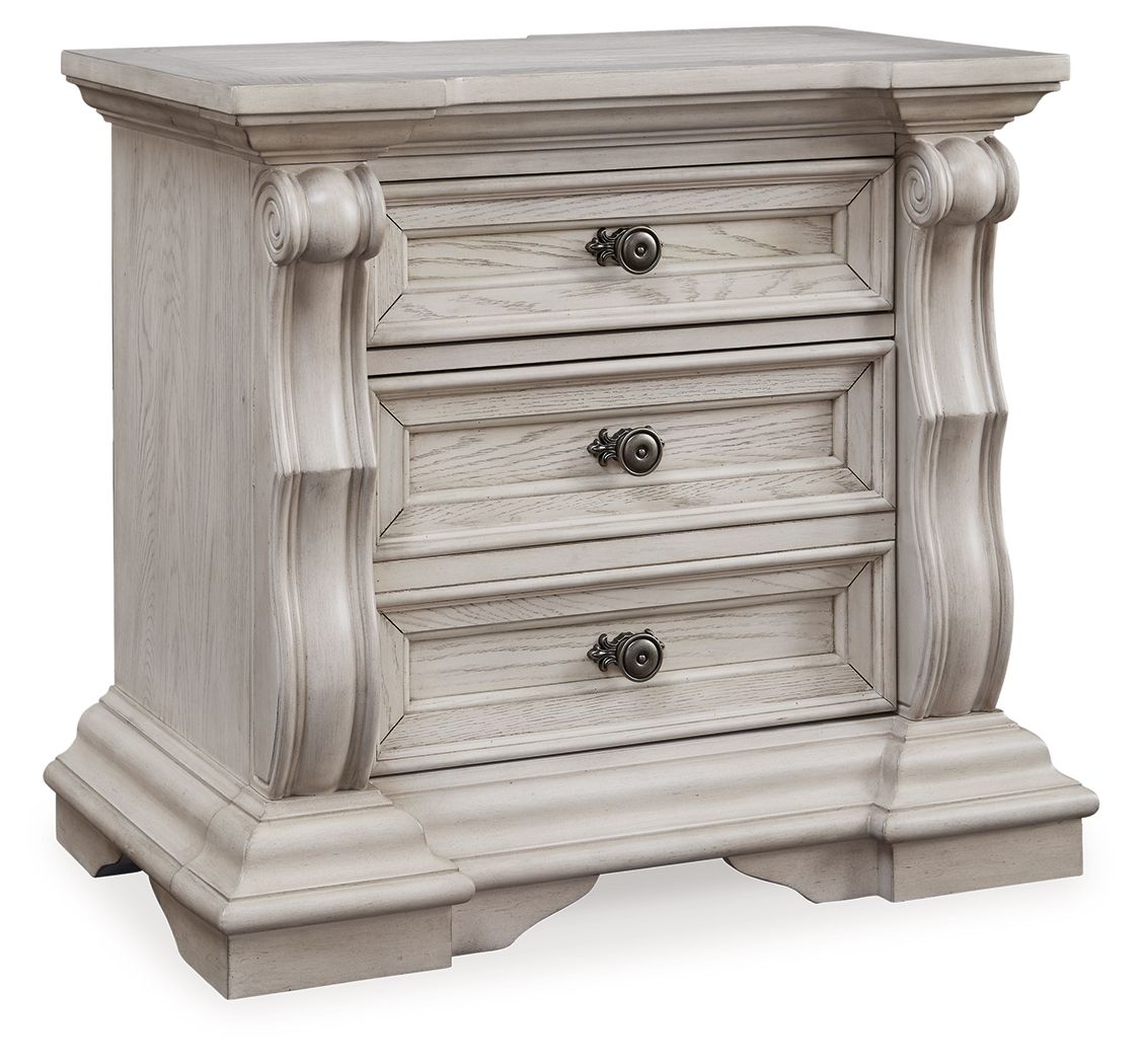 Bruchandi – Three Drawer Night Stand – Antique White