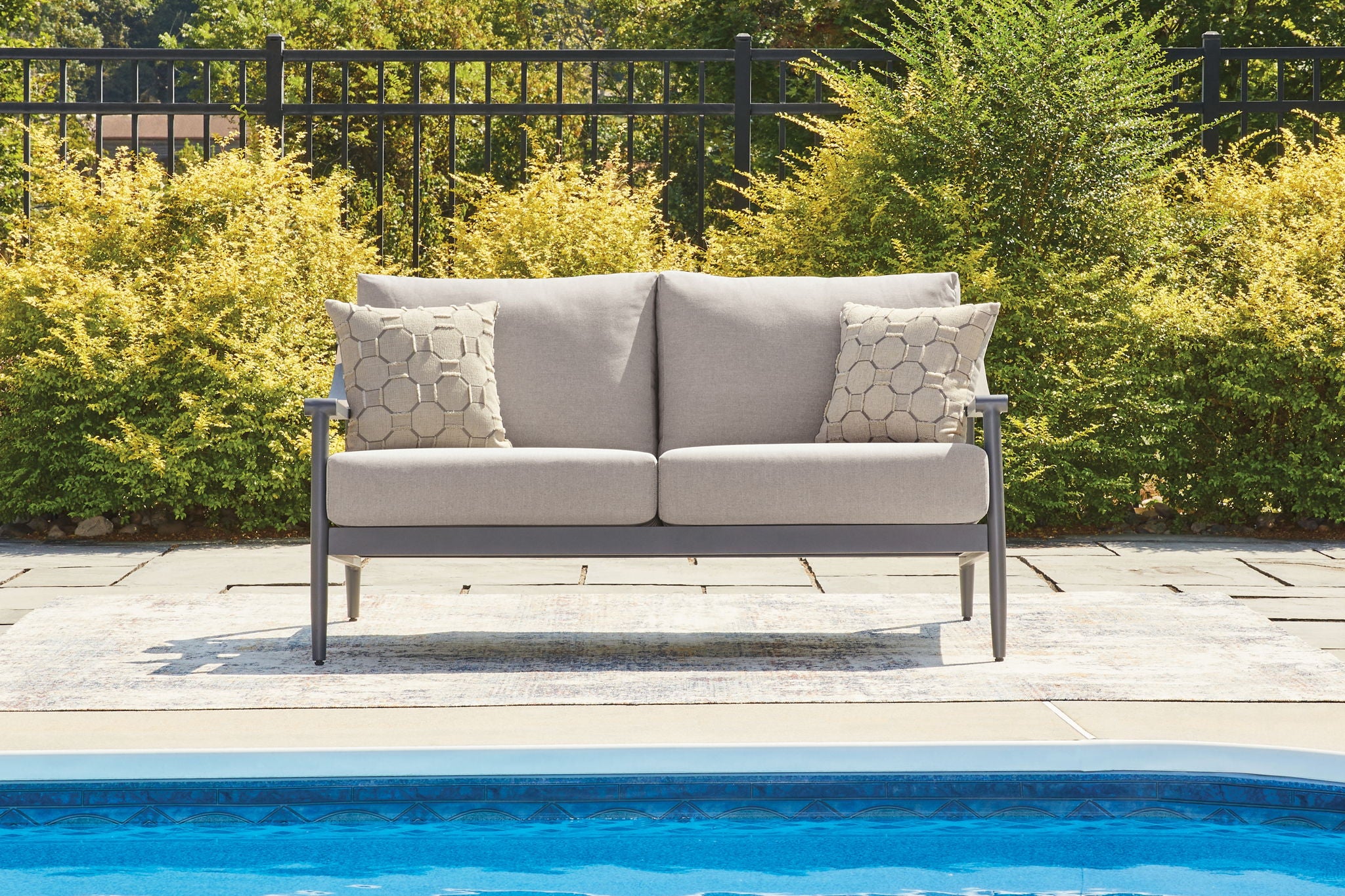 Ocean Beach - Loveseat With Cushion - Gray - Image 3