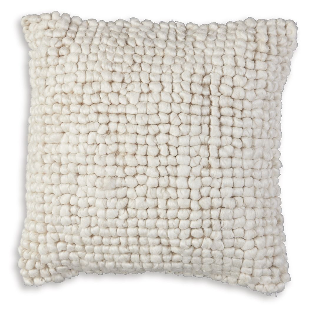 Aavie – Pillow