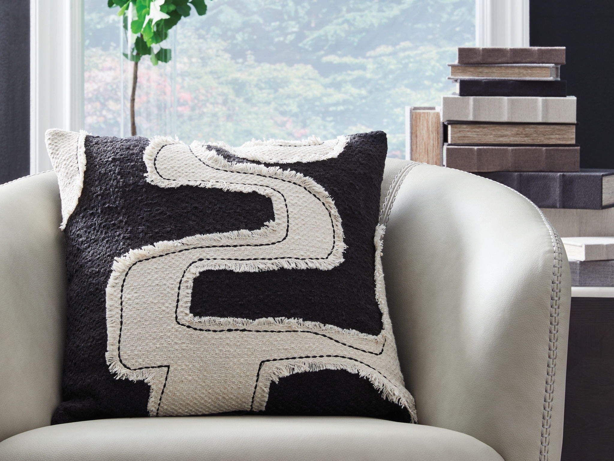 Veerbank - Pillow - Image 3