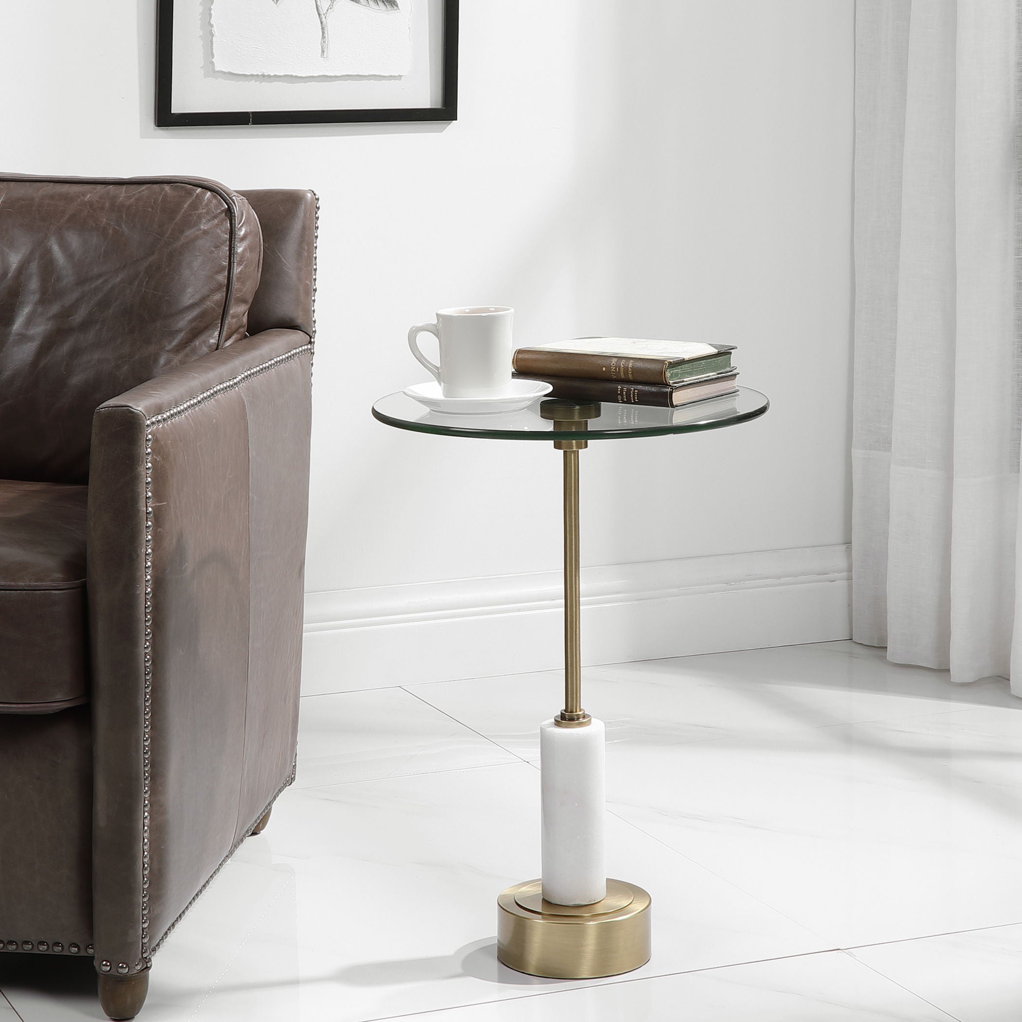 Portsmouth - Round Accent Table - Gold & White - Image 3