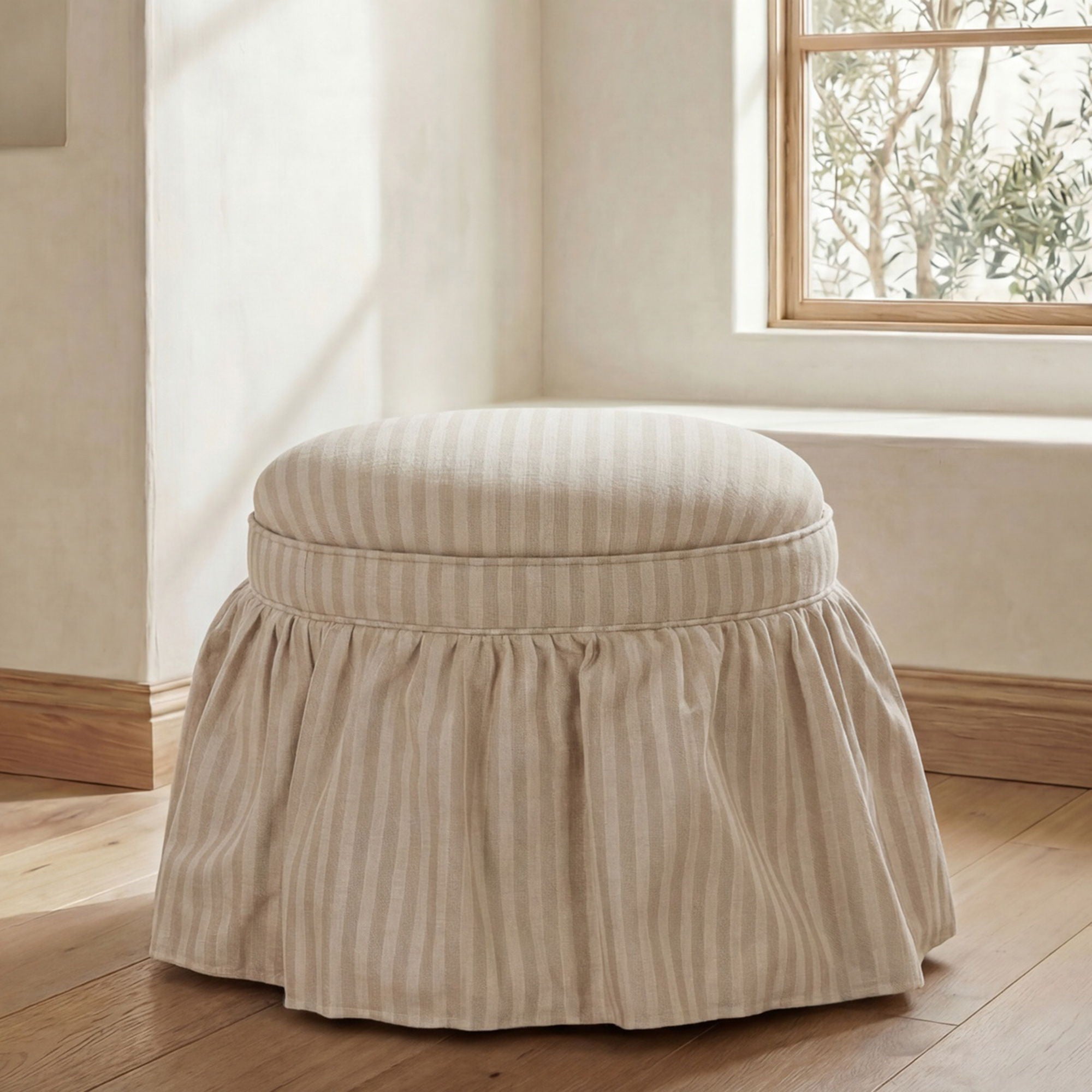 Heidi – Storage Ottoman Stripe – Beige