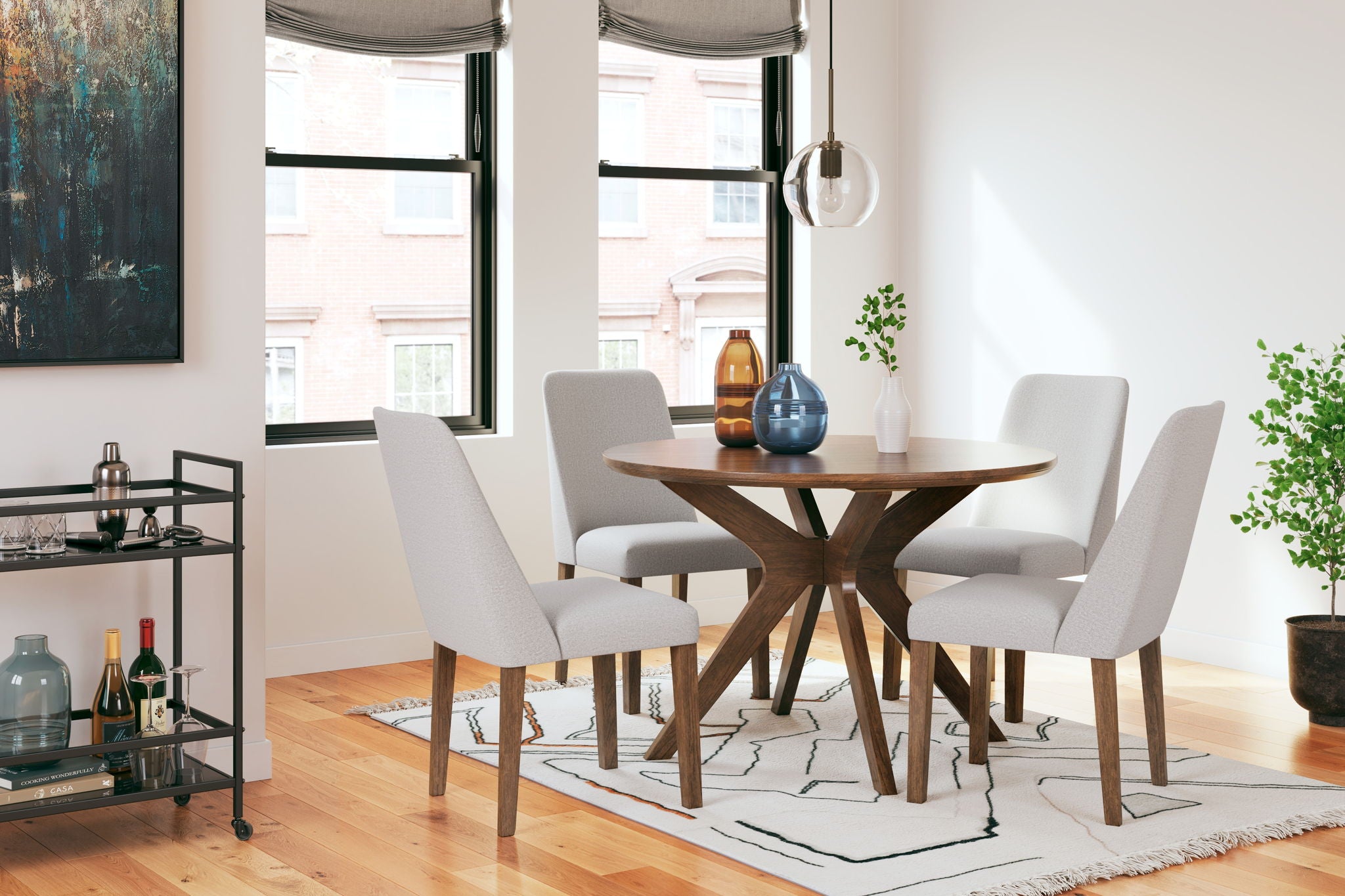 Lyncott – Dining Room Table Set