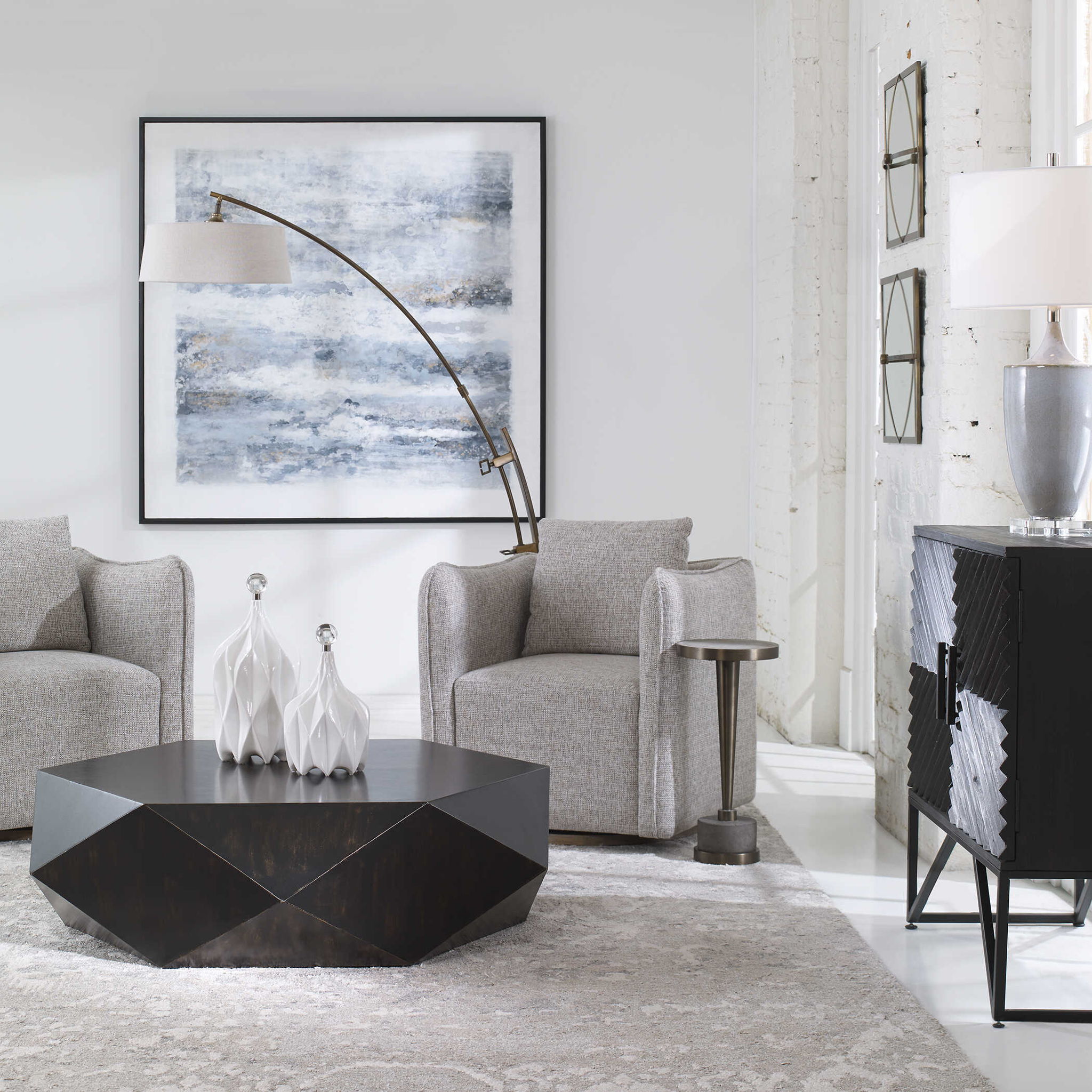 Calogero - Arc Floor Lamp - Bronze - Image 3