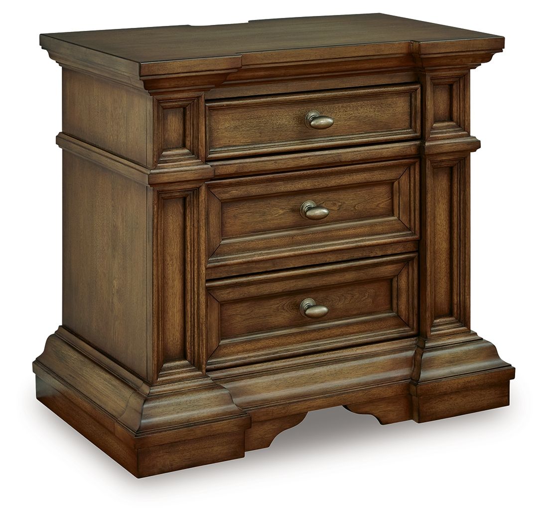 Frantanna – Three Drawer Night Stand – Brown