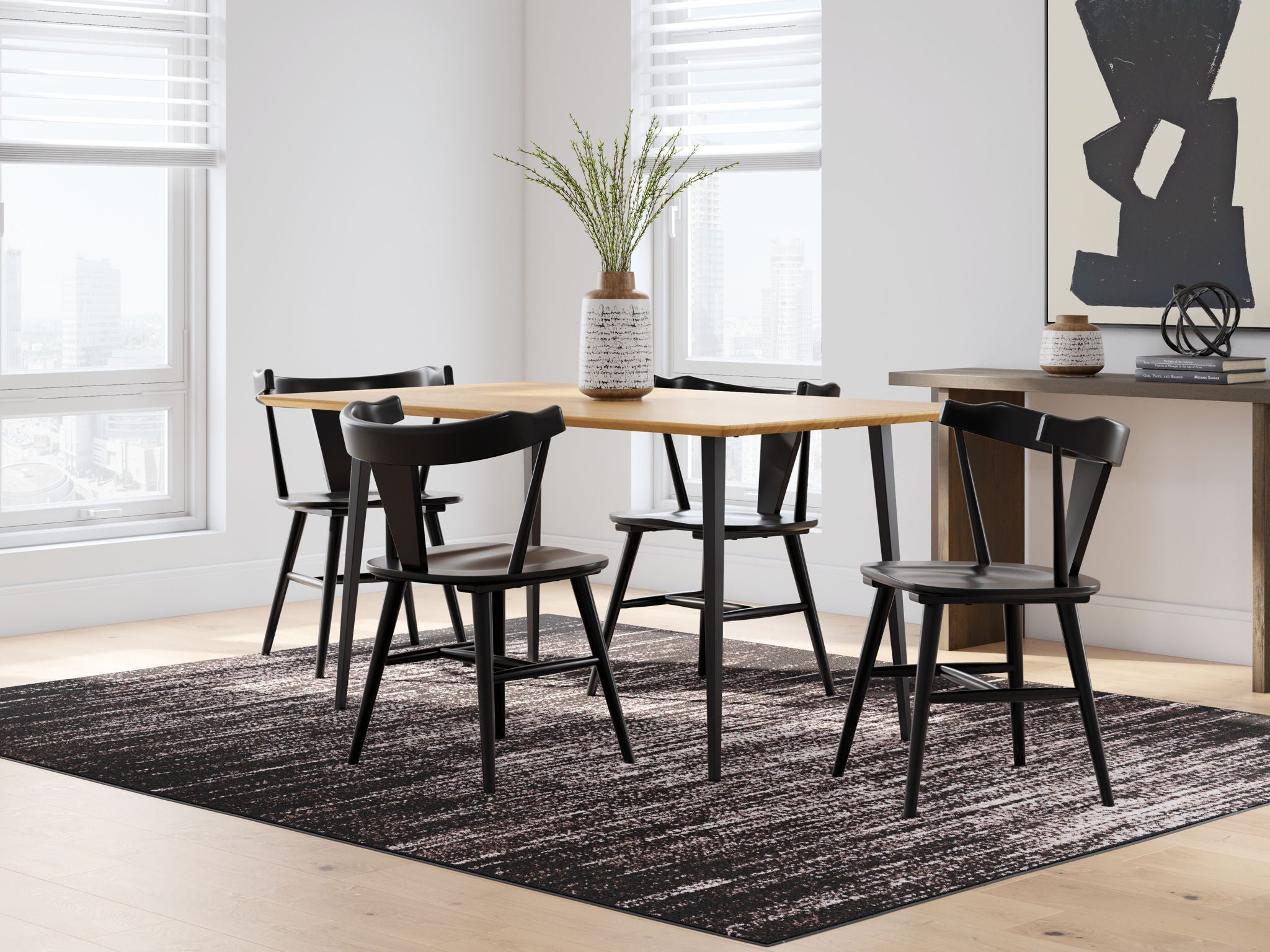 Gretlynn – Dining Room Set