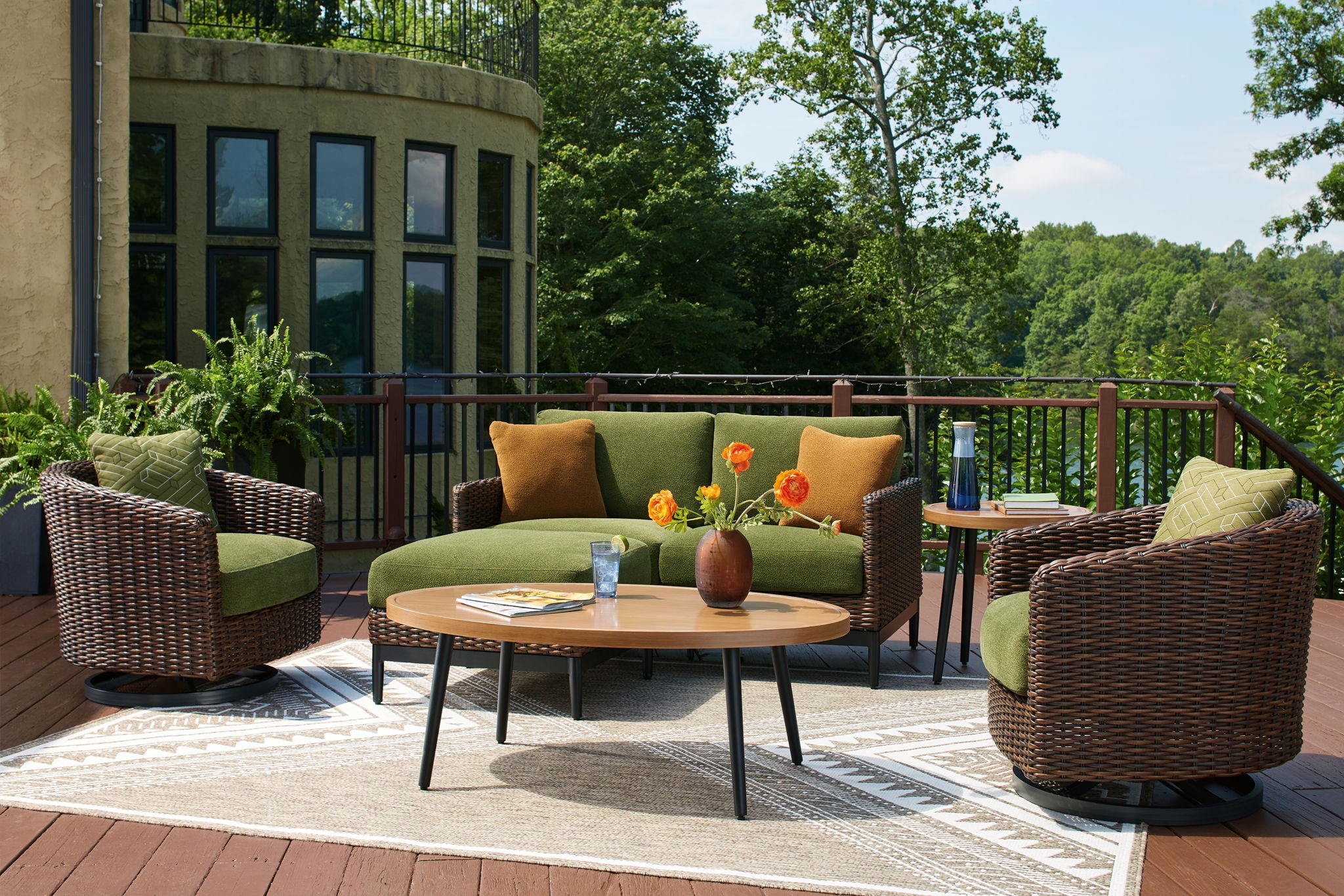 Horizon Hall - Lounge Set - Image 1