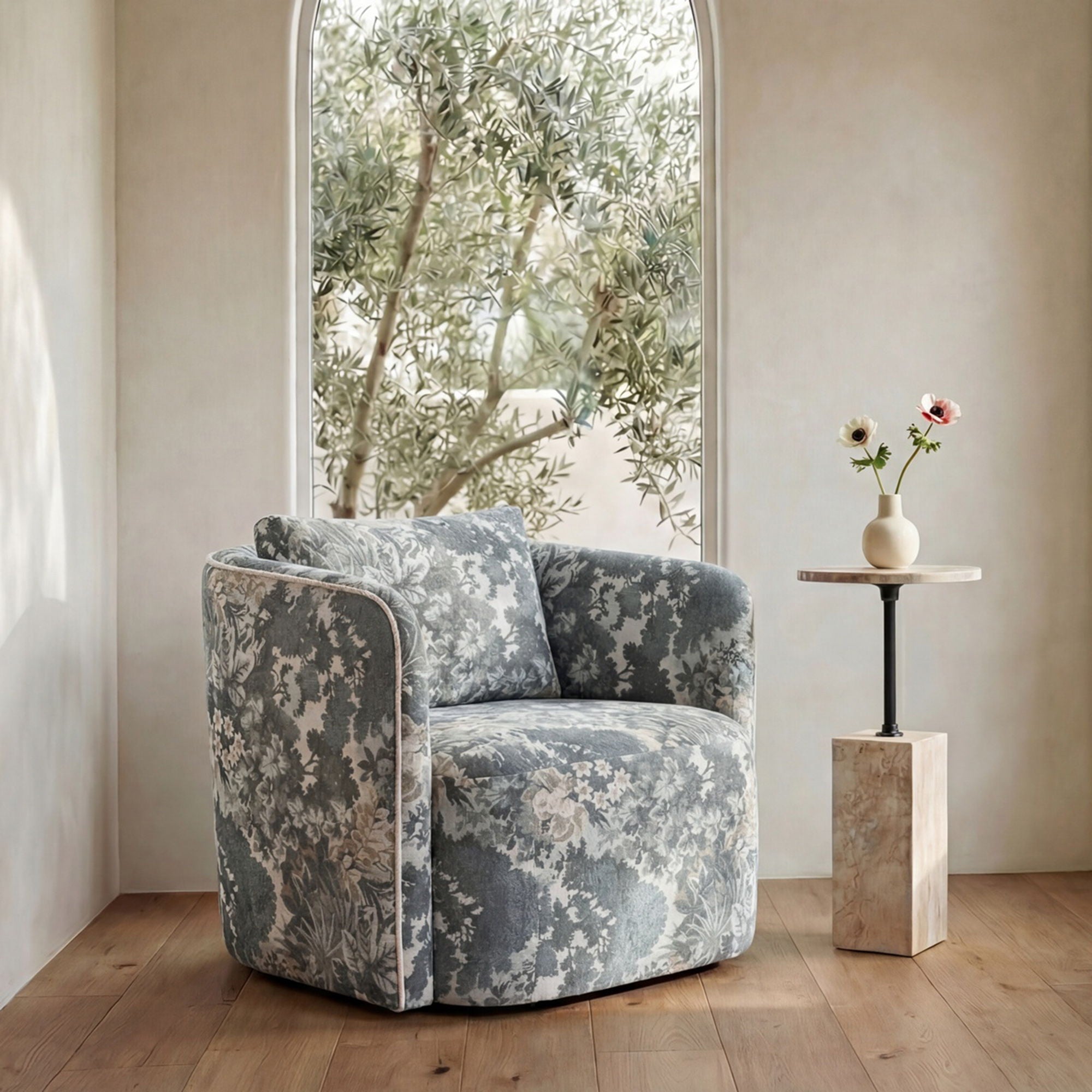 Cecil – Accent Chair Tapestry – Blue / Gray