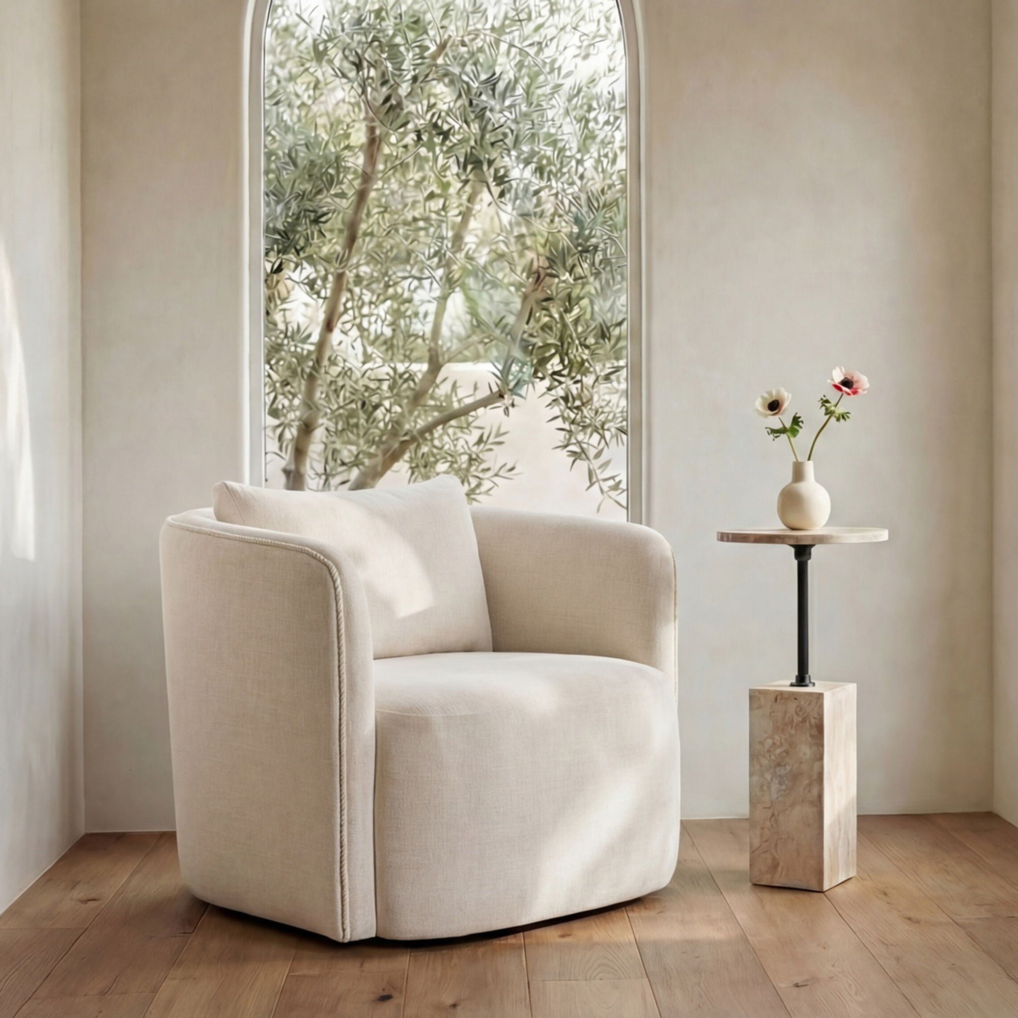 Cecil – Accent Chair – Warm White